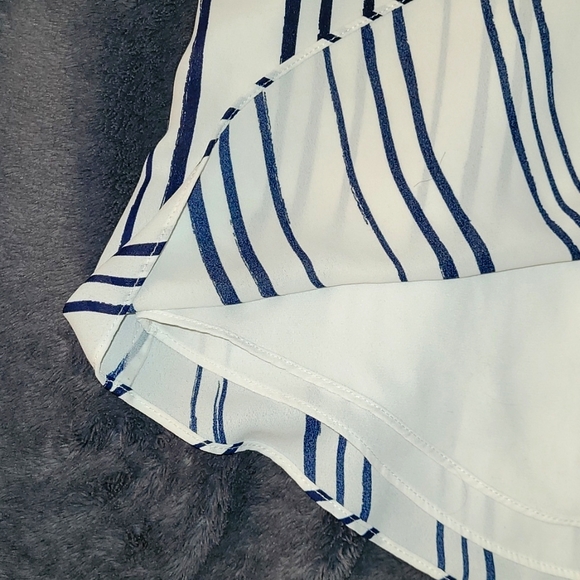 White & Navy Tank Top - Picture 3 of 3